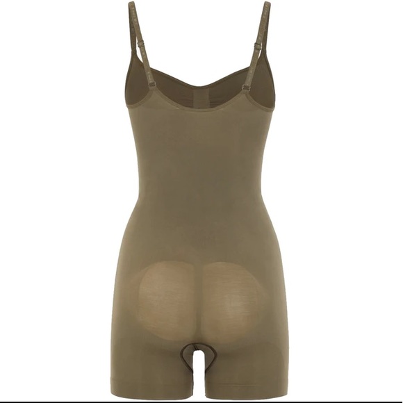Fendi x Skims Mid Thigh Sculpting Bodysuit Romper - Picture 3 of 3